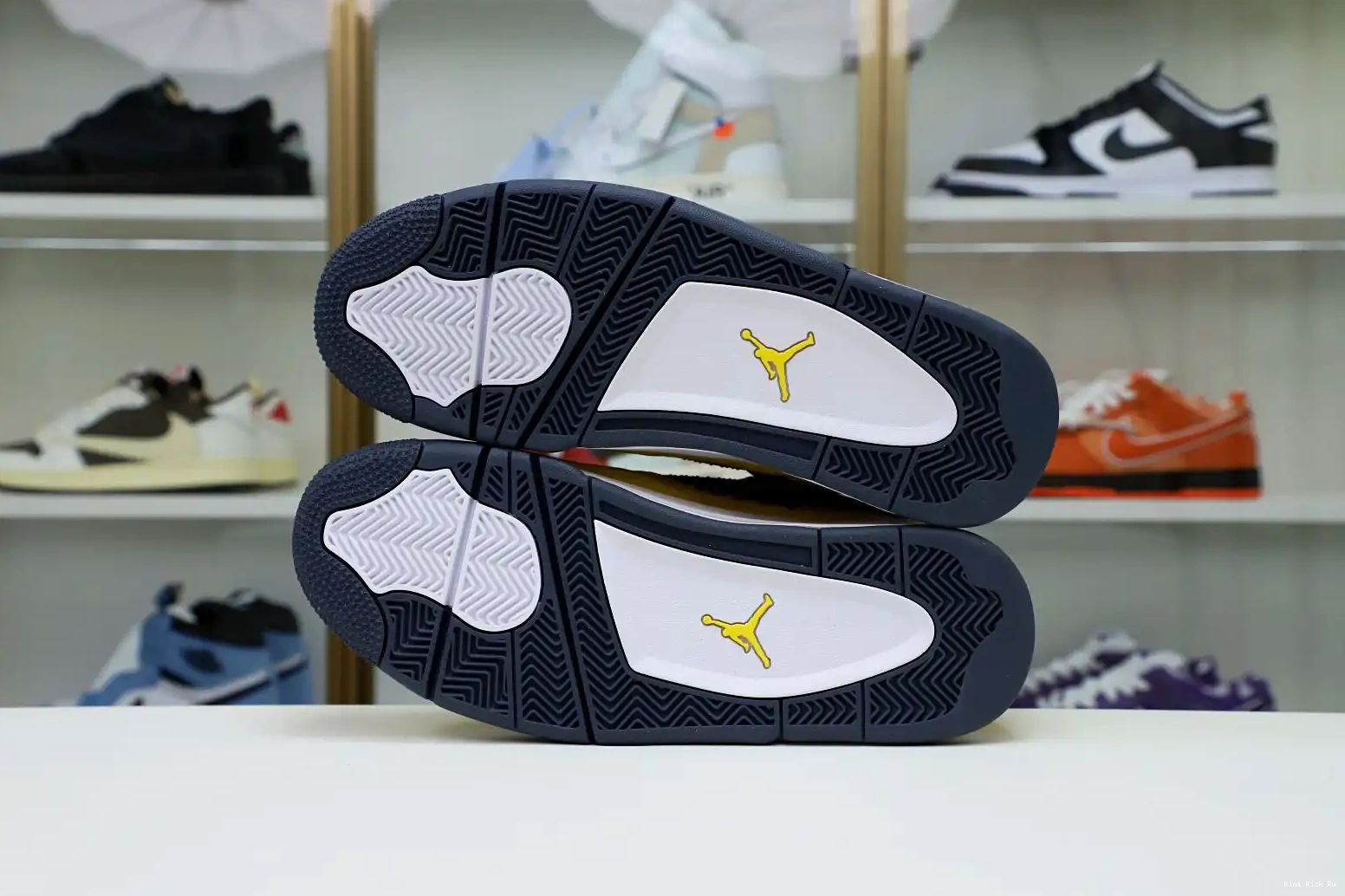 AIR RETRO 4 AIR Kimikick JORDAN 'LIGHTNING' JORDAN 2021 0817